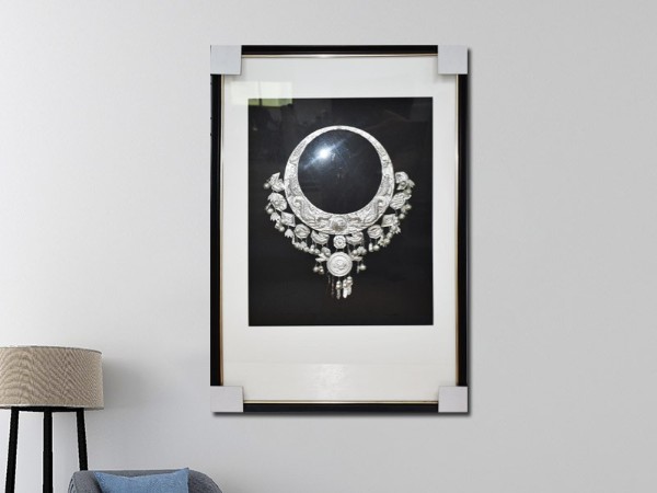 金属挂画你会挂吗？乐发IV教你正确的挂画方法