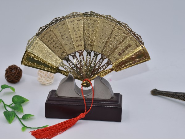 国宝熊猫工艺金扇定制（立）1