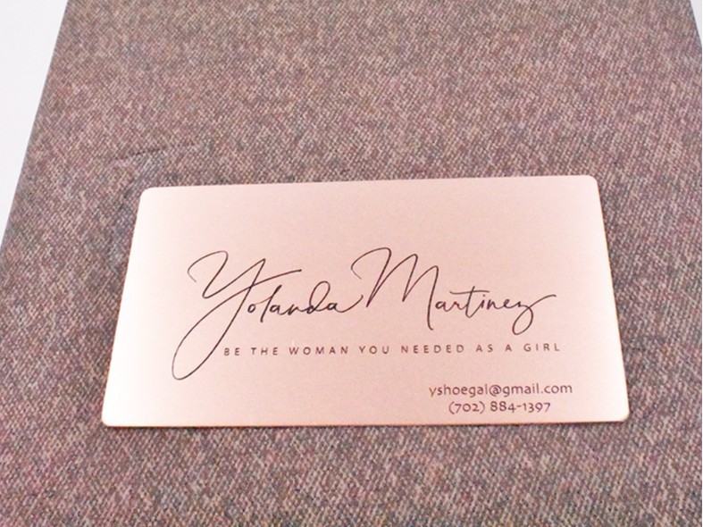 免费设计_定制_亮金腐刻拉丝金属铜卡样版 免费设计_定制_亮金腐刻拉丝金属铜卡样版