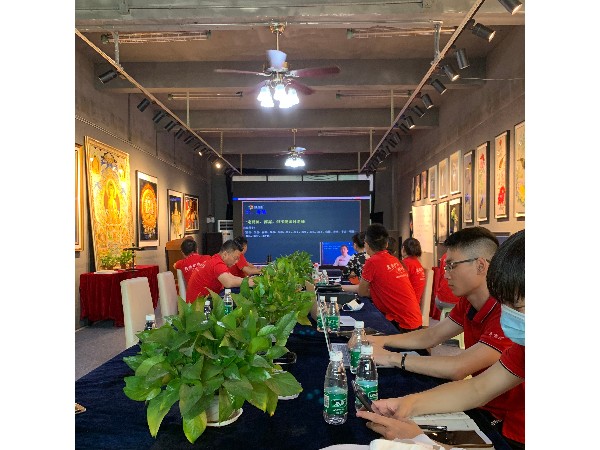 2020年8月22号牛商汇第二集体大课在深圳乐发IV公司举行