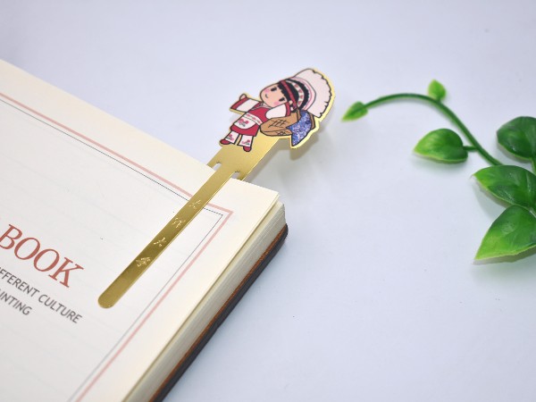 免费设计_定制_大理大学金属书签样版 免费设计_定制_大理大学金属书签样版