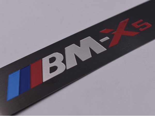 免费设计_定制_汽车标志贴样版 免费设计_定制_汽车标志贴样版