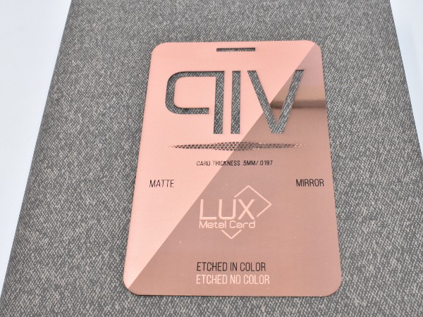 免费设计_定制_金属VIP卡镂空样版